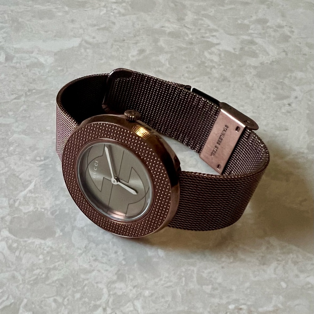 Gucci U-Play 29mm Watch For Women
